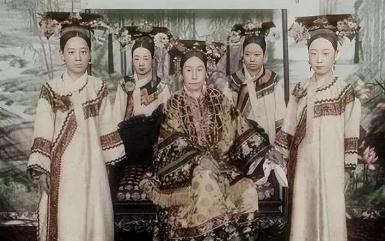 永琰即位誰是皇太后？清朝共有多少位太后？