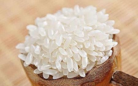 大米炒熟磨粉有營養(yǎng)嗎  大米炒熟磨粉還有營養(yǎng)嗎