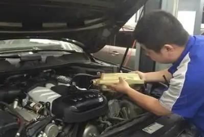 汽車首次保養多少公里？汽車首次保養一般多少公里 - www.666ln.com