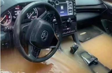 汽車進水發(fā)動機損壞怎么辦